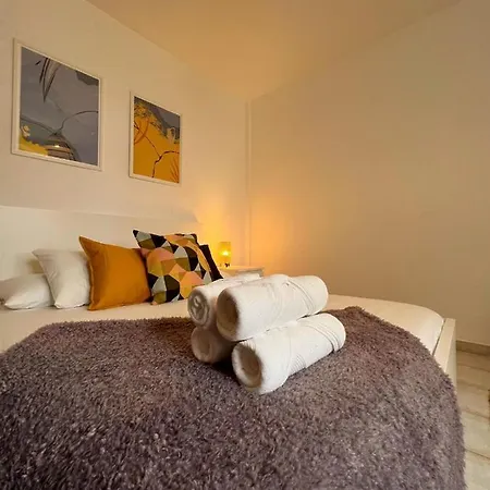 Magnolia Apartment